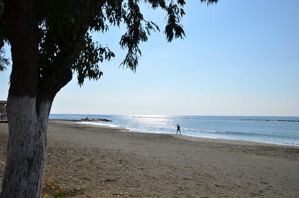 Pebble Beach Holiday Apartments Limisso Esterno foto