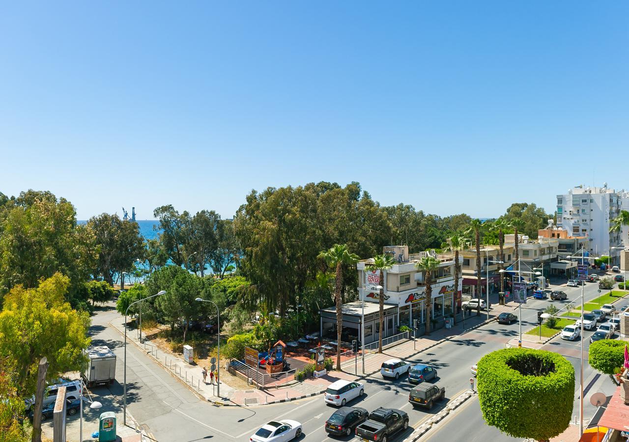 Pebble Beach Holiday Apartments Limisso Esterno foto